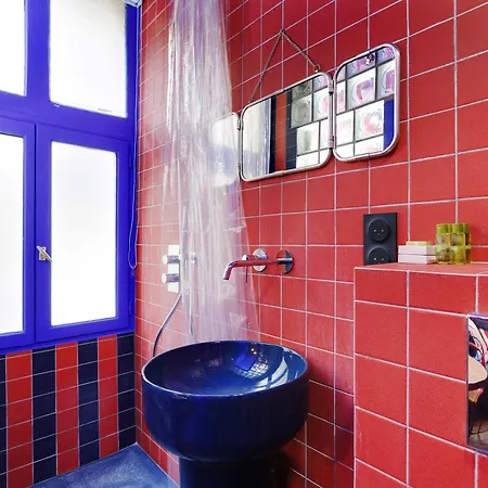Colourful For 2 - Heart Of Le Marais 아파트